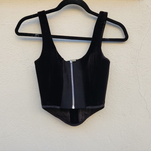 House of CB Flaminia Velvet Corset Top - Picture 3 of 7